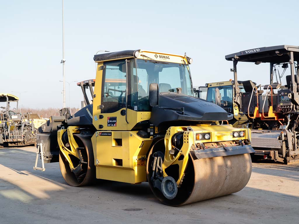 BOMAG BW 174 AP-4v - Дорожній каток: фото 4 BOMAG BW 174 AP-4v - Дорожній каток: фото 4