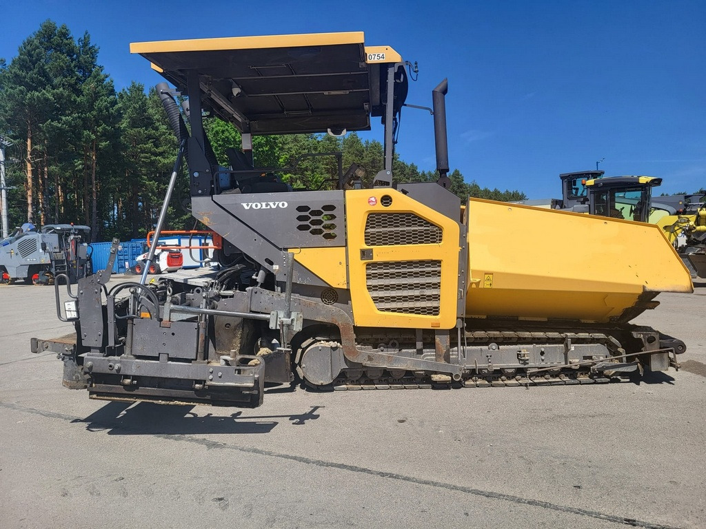 VOLVO ABG P7820C - Асфальтоукладач: фото 1 VOLVO ABG P7820C - Асфальтоукладач: фото 1