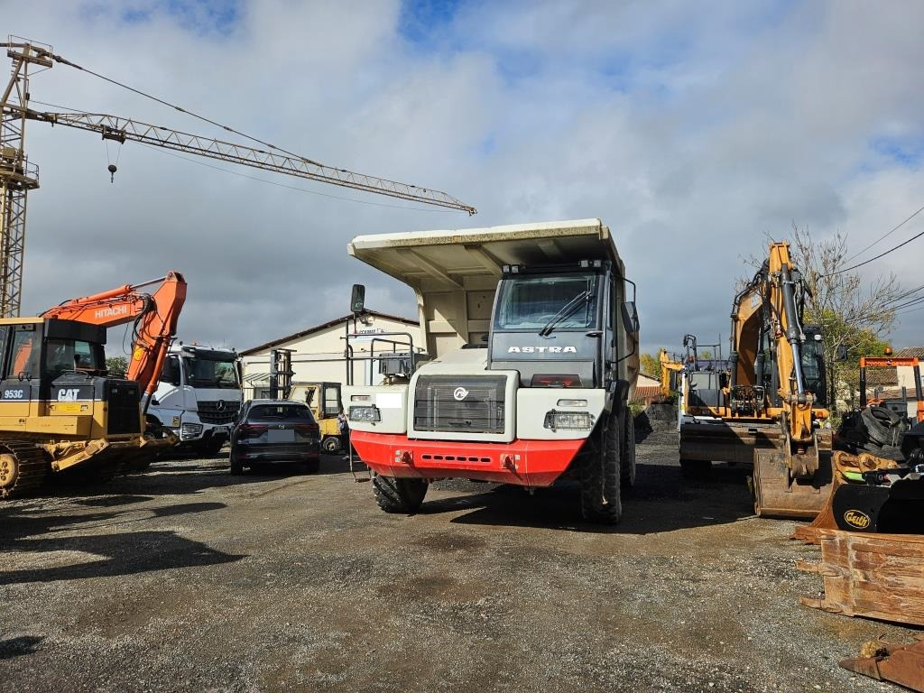 ASTRA RD 28 C - Кар'єрний самоскид: фото 4 ASTRA RD 28 C - Кар'єрний самоскид: фото 4