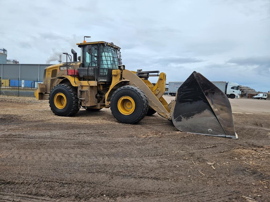 CATERPILLAR - Колісний навантажувач: фото 3 CATERPILLAR - Колісний навантажувач: фото 3