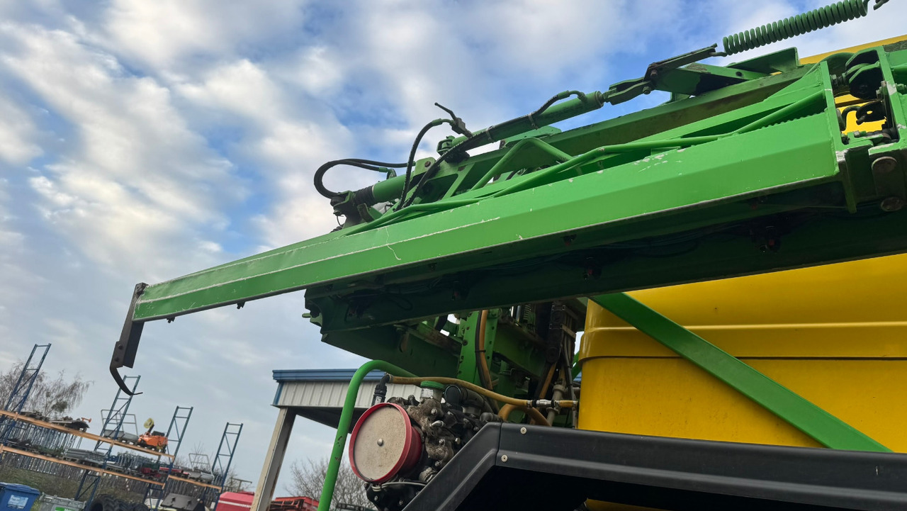 Dammann DT 2500 H 6000l 30 m - Обприскувач самохідний: фото 3 Dammann DT 2500 H 6000l 30 m - Обприскувач самохідний: фото 3