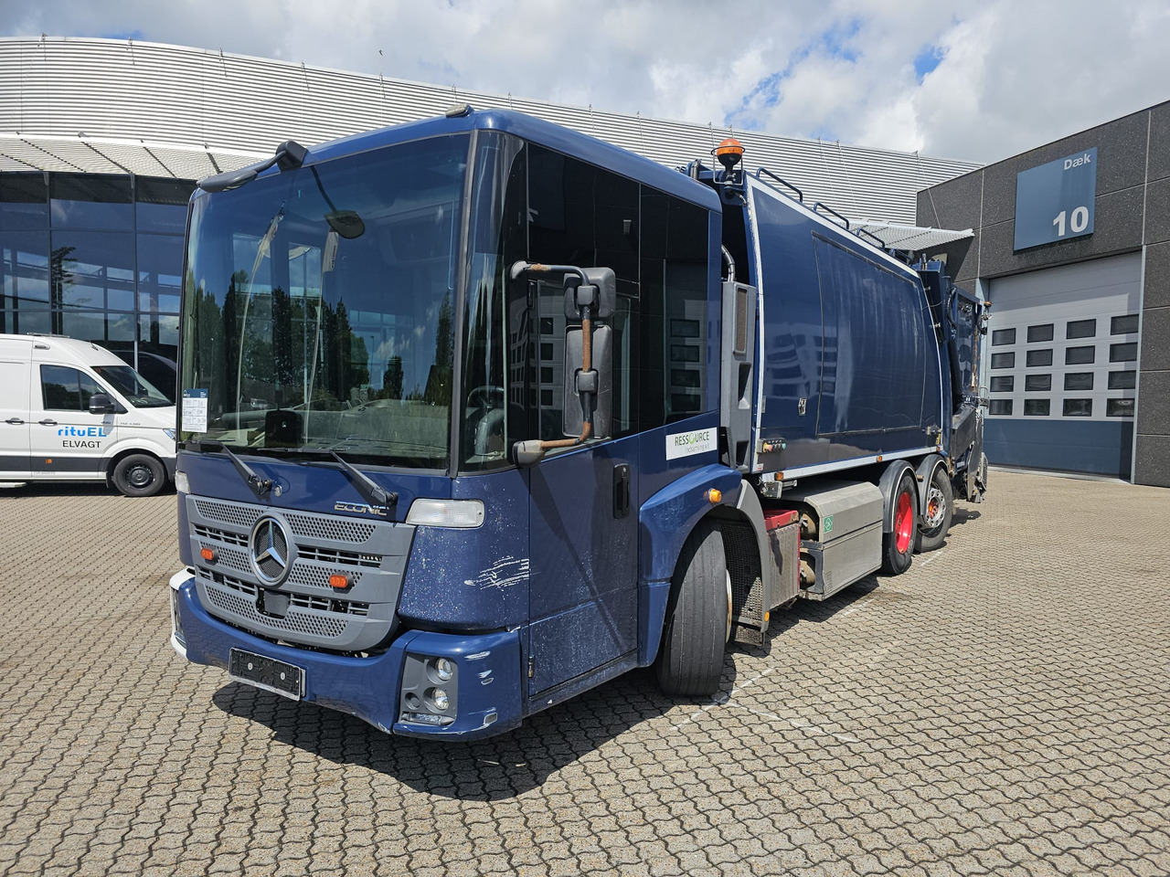 Mercedes Econic 2630 Gas-CNG - Сміттєвози: фото 1 Mercedes Econic 2630 Gas-CNG - Сміттєвози: фото 1