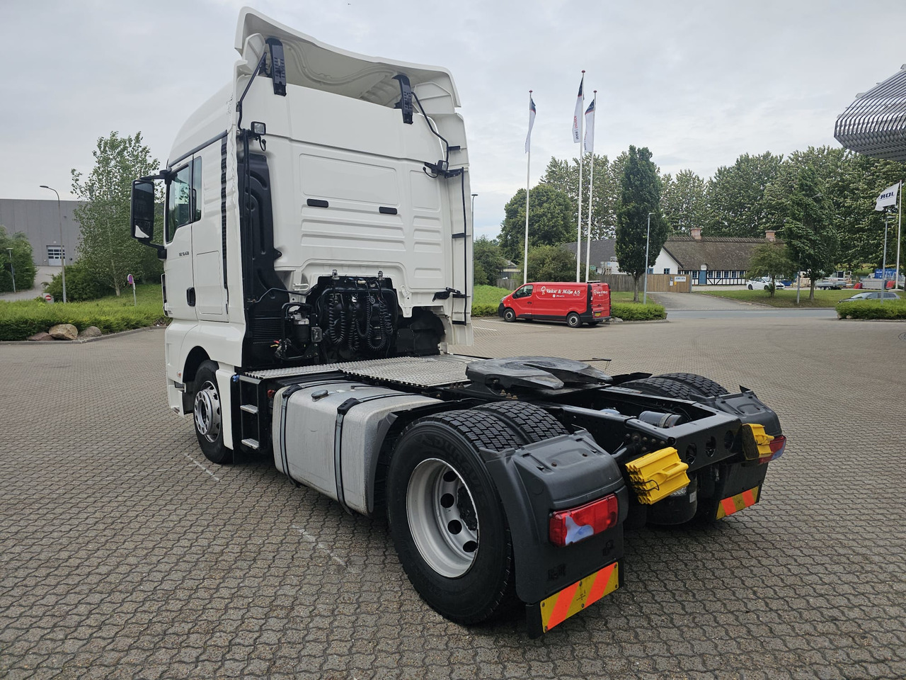 MAN TGX 18.430 - Тягач: фото 4 MAN TGX 18.430 - Тягач: фото 4