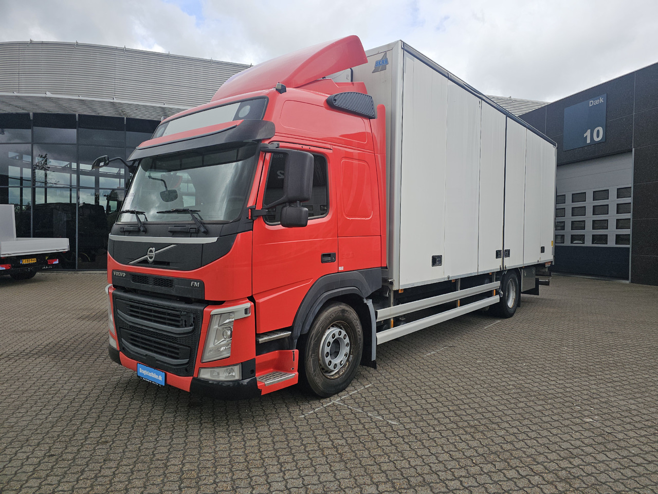 Volvo FM340 - Вантажівка з закритим кузовом: фото 1 Volvo FM340 - Вантажівка з закритим кузовом: фото 1