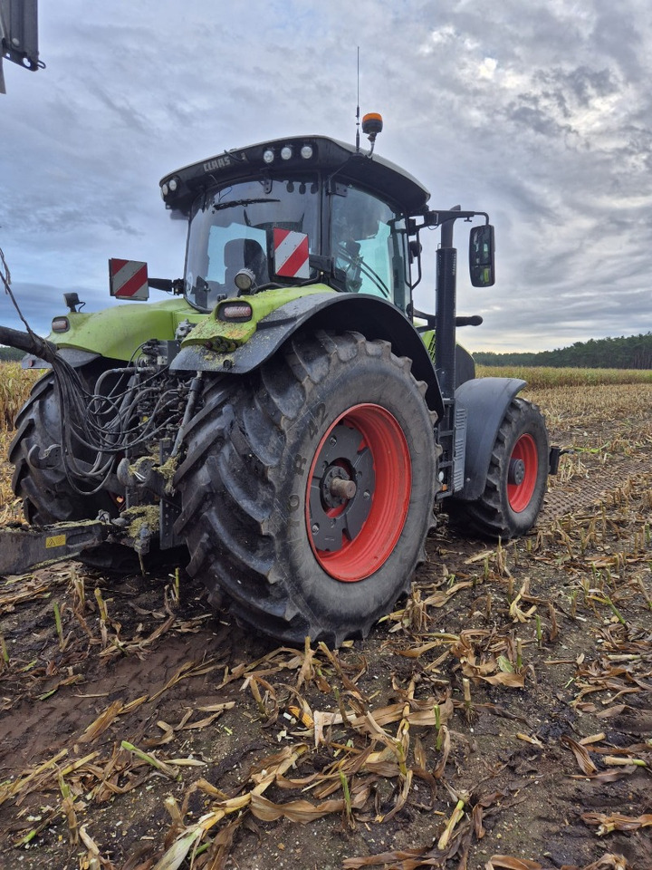 CLAAS Axion 870 - Трактор: фото 2 CLAAS Axion 870 - Трактор: фото 2