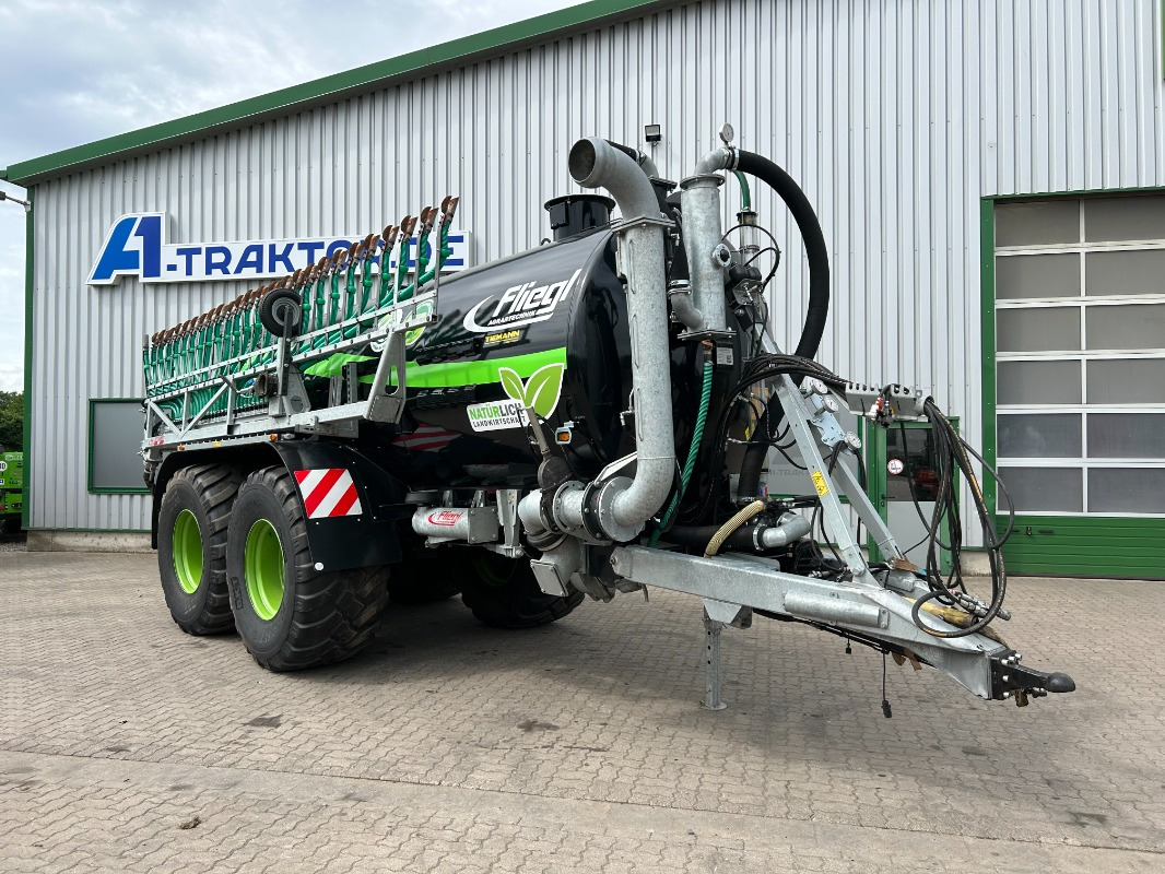 Fliegl VFW 18000 MAXX LINE PLUS - Техніка для внесення добрив: фото 1 Fliegl VFW 18000 MAXX LINE PLUS - Техніка для внесення добрив: фото 1