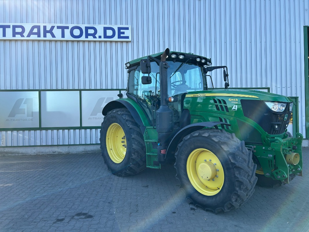 John Deere 6145R - Трактор: фото 4 John Deere 6145R - Трактор: фото 4