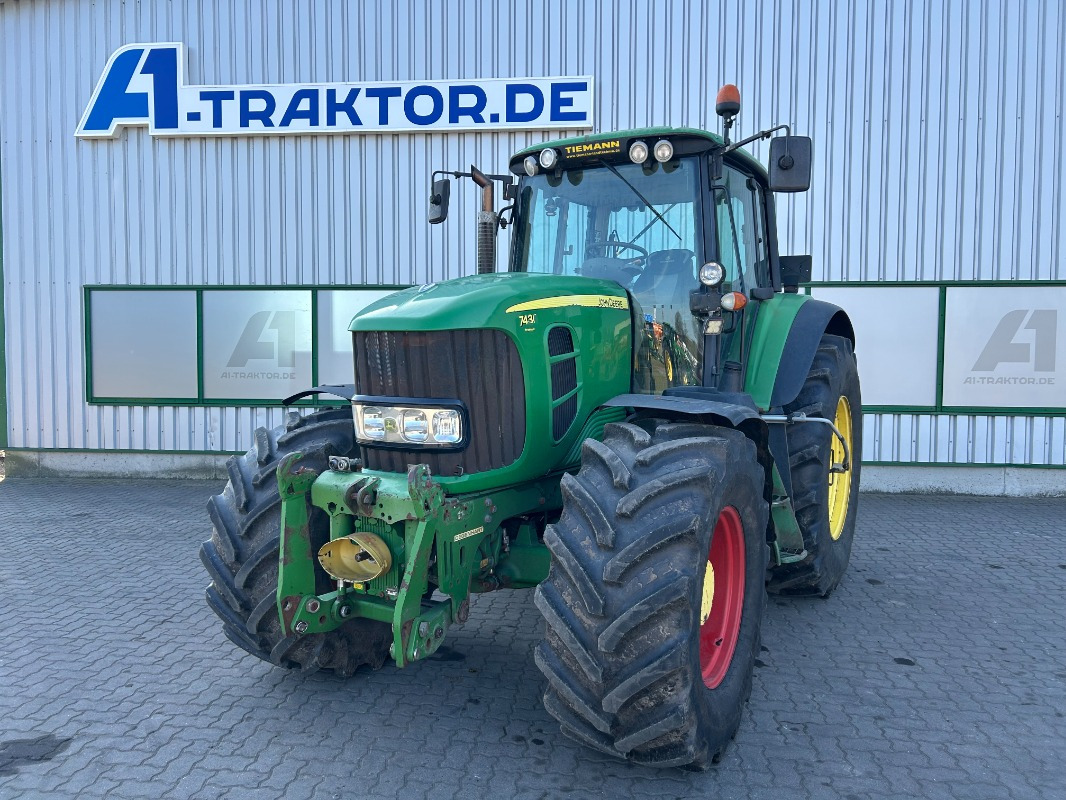 John Deere 7430 PREMIUM - Трактор: фото 1 John Deere 7430 PREMIUM - Трактор: фото 1