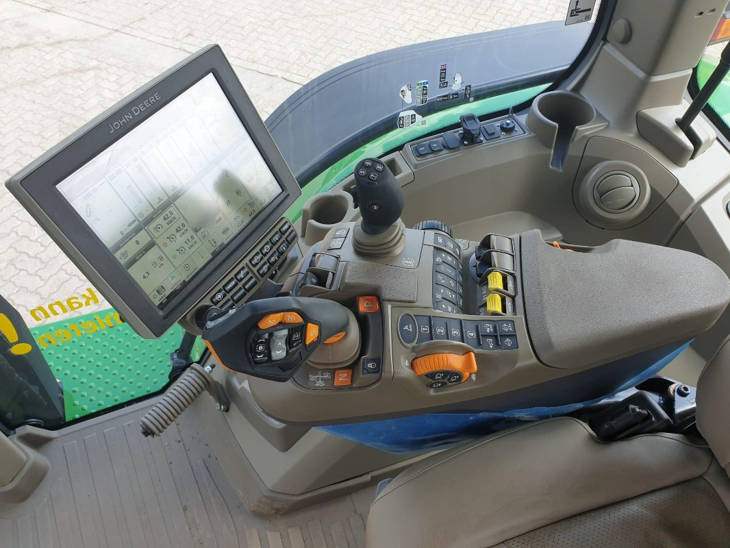 John Deere 8R 340 **MIETRÜCKLÄUFER** - Трактор: фото 3 John Deere 8R 340 **MIETRÜCKLÄUFER** - Трактор: фото 3