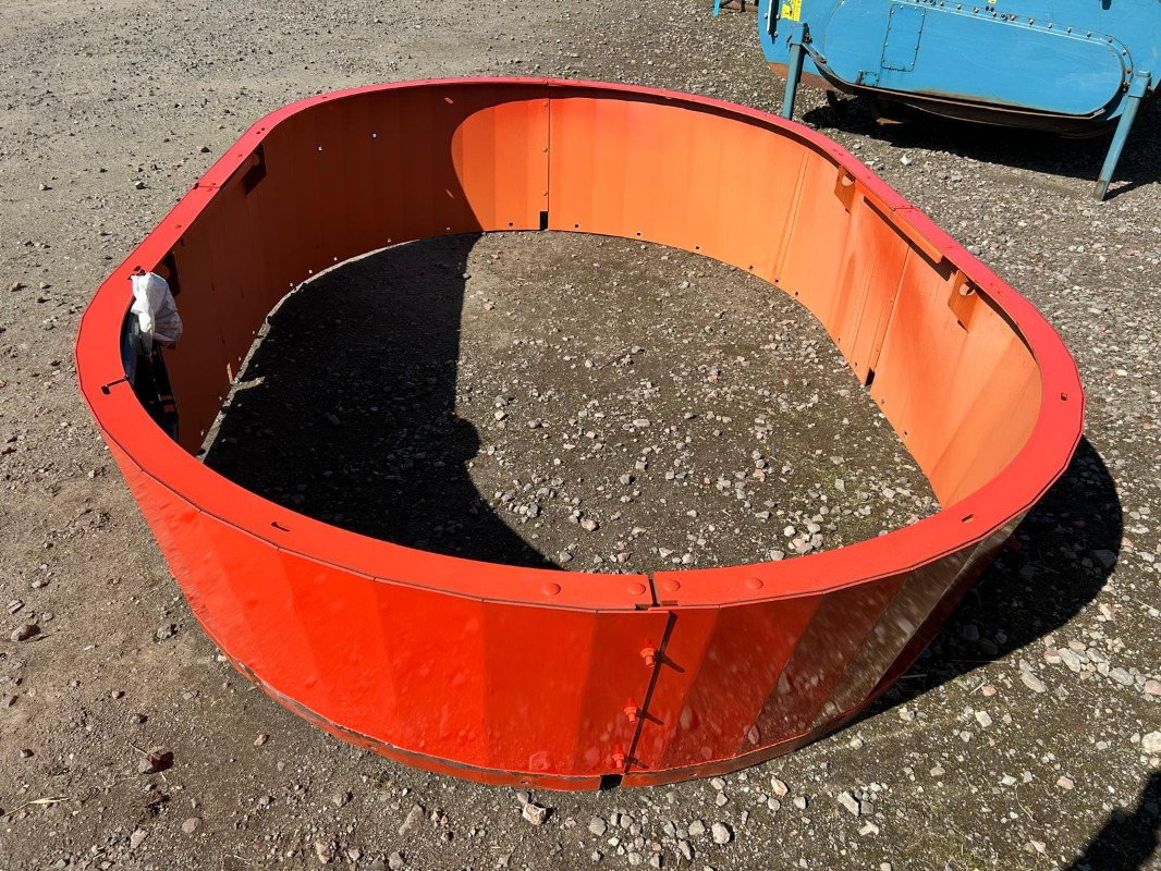 Kuhn Aufbau zum Euromix 1270 - Техніка для силосу: фото 3 Kuhn Aufbau zum Euromix 1270 - Техніка для силосу: фото 3