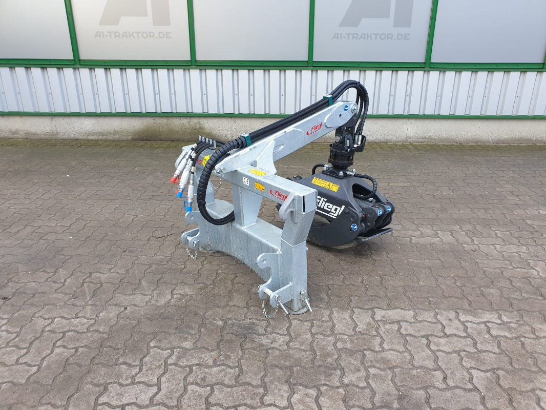 Fliegl RZ 185 COMBI PLUS - Лісозаготівельна техніка: фото 1 Fliegl RZ 185 COMBI PLUS - Лісозаготівельна техніка: фото 1