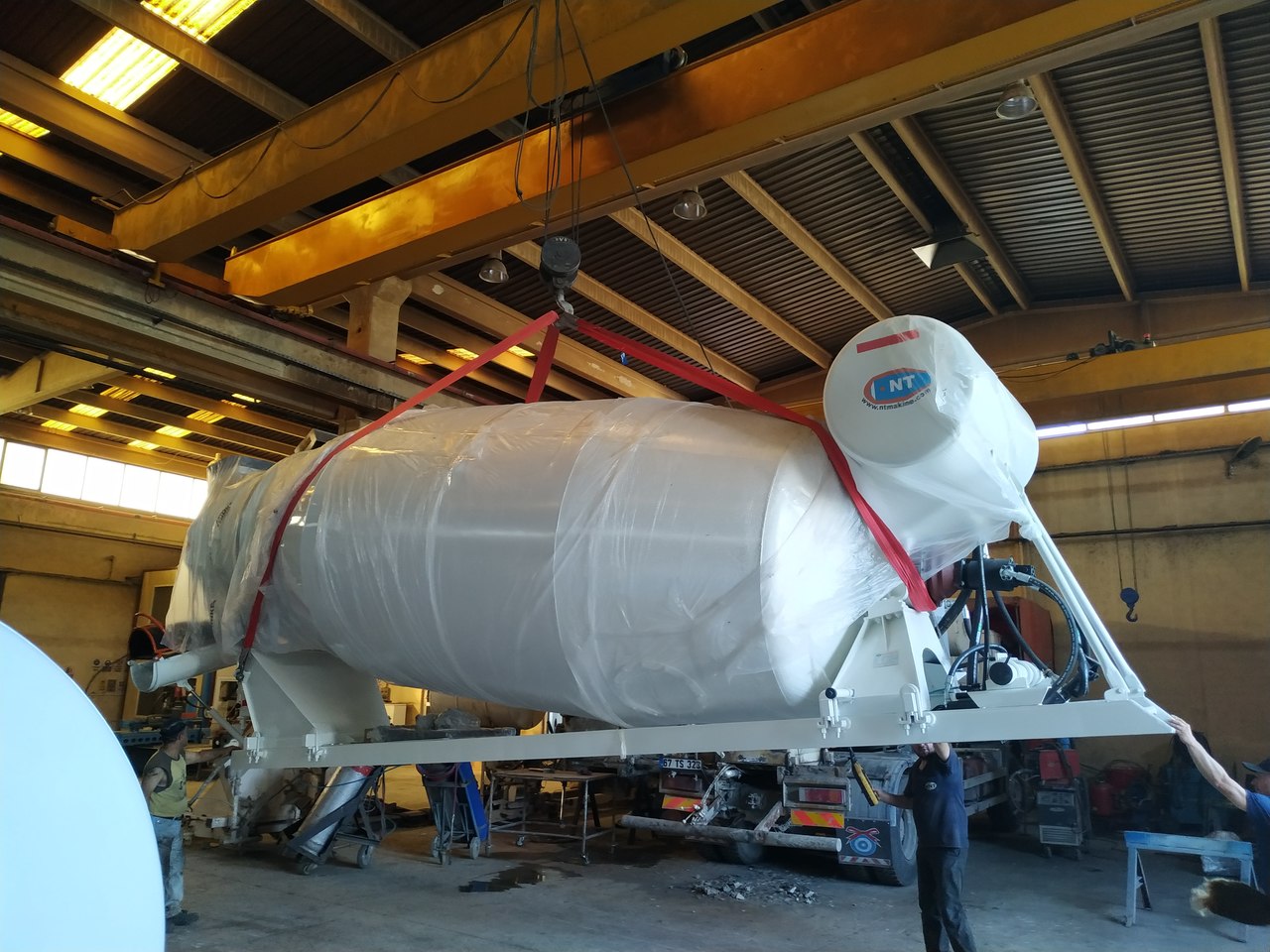 NT MAKINA 8-10-12 m3 CAPACITY MIXER - Змішувальний барабан: фото 3 NT MAKINA 8-10-12 m3 CAPACITY MIXER - Змішувальний барабан: фото 3