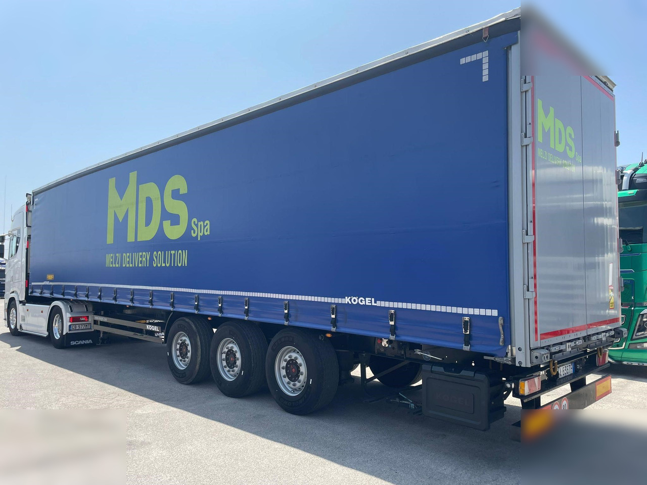 KÖGEL - Тентований напівпричіп: фото 5 KÖGEL - Тентований напівпричіп: фото 5