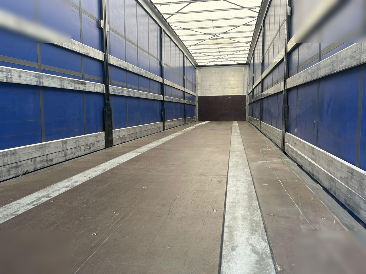 KÖGEL - Тентований напівпричіп: фото 2 KÖGEL - Тентований напівпричіп: фото 2