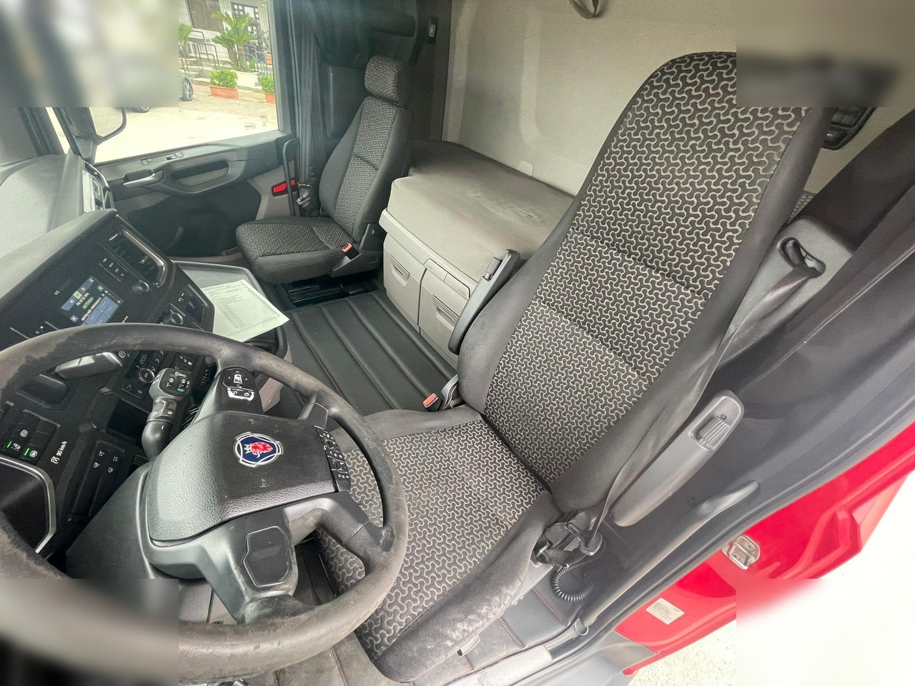SCANIA R450 - Тентована вантажівка: фото 5 SCANIA R450 - Тентована вантажівка: фото 5