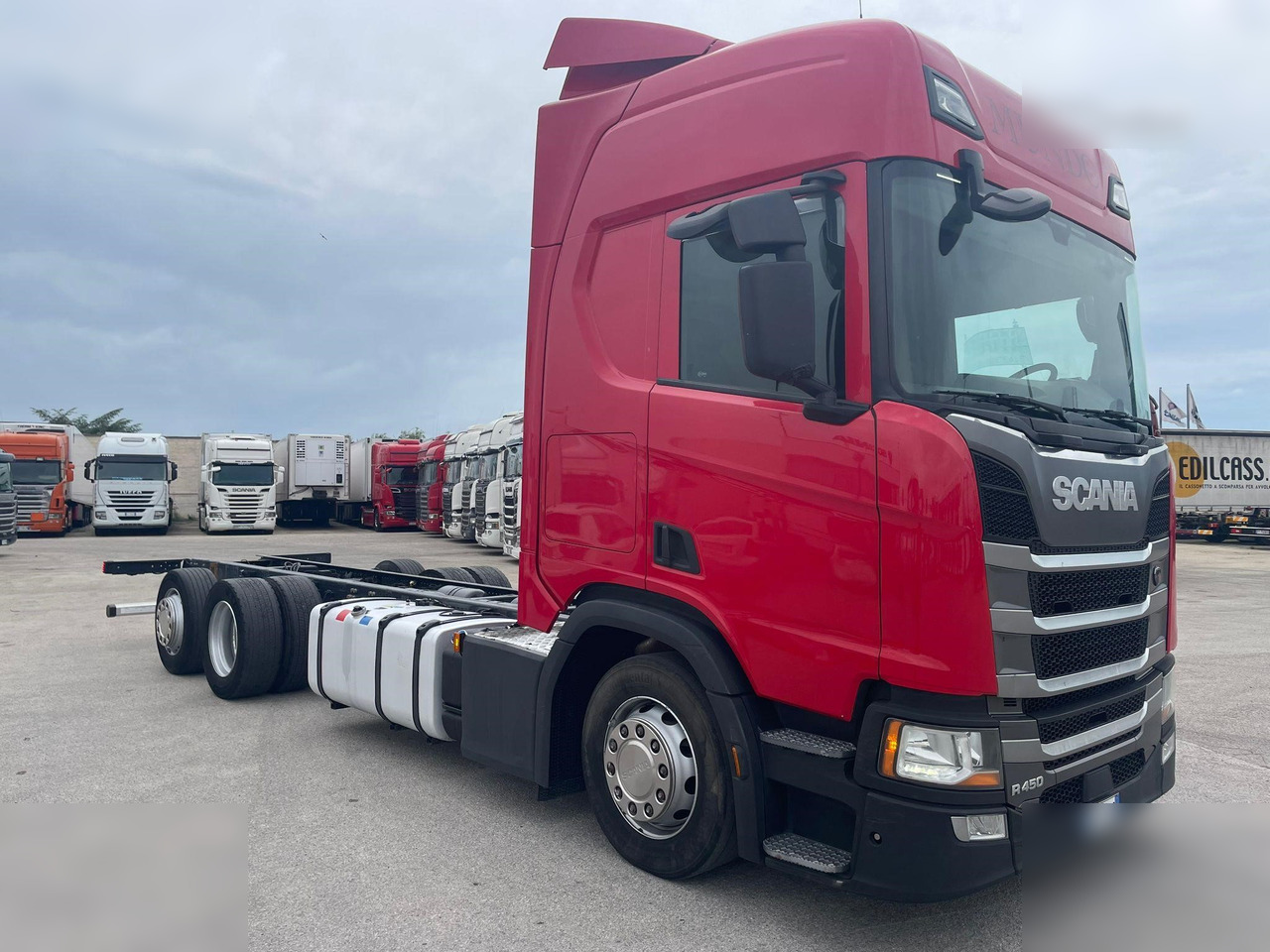 SCANIA R450 - Тентована вантажівка: фото 1 SCANIA R450 - Тентована вантажівка: фото 1