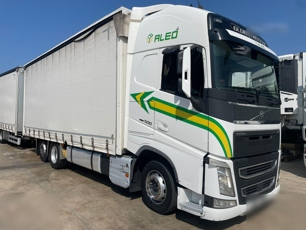 VOLVO FH13.500 - Тентована вантажівка: фото 1 VOLVO FH13.500 - Тентована вантажівка: фото 1
