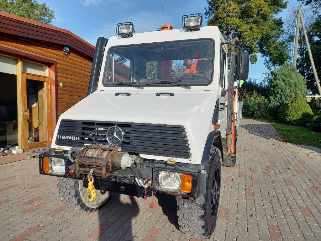 Unimog UNIMOG 4X4 - Вантажівка з маніпулятором: фото 4 Unimog UNIMOG 4X4 - Вантажівка з маніпулятором: фото 4