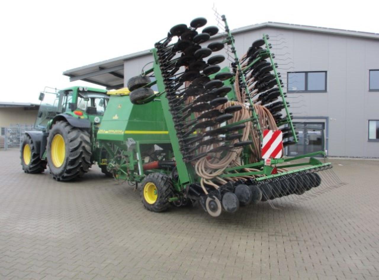 John Deere 740 A Isobus - Сівалка: фото 2 John Deere 740 A Isobus - Сівалка: фото 2