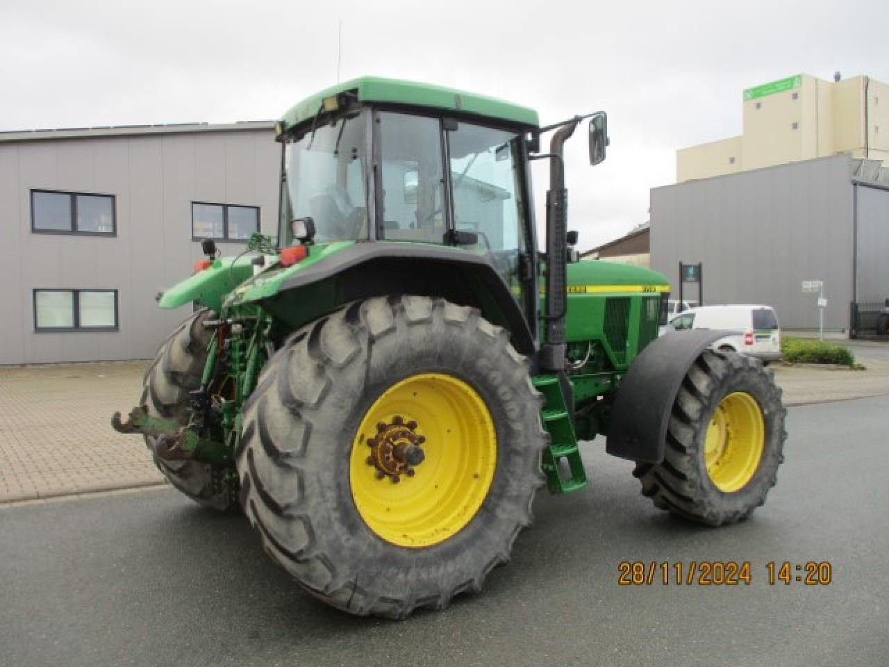 John Deere 7710 TLS Motor Neu - Трактор: фото 4 John Deere 7710 TLS Motor Neu - Трактор: фото 4
