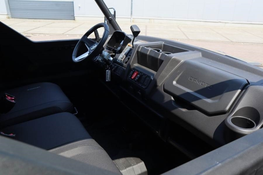 CFMoto UFORCE 1000XL 4x4 independant suspension, LED, LED - Квадроцикл: фото 4 CFMoto UFORCE 1000XL 4x4 independant suspension, LED, LED - Квадроцикл: фото 4