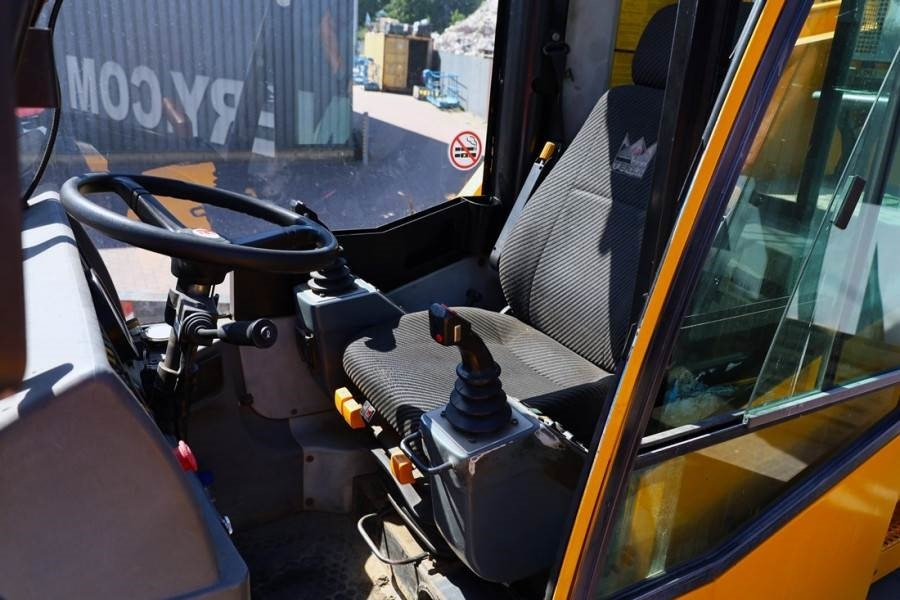 Demag AC30 City Diesel, 4x4x4 Drive, 30t Capacity, 25m M - Всюдихідний кран: фото 4 Demag AC30 City Diesel, 4x4x4 Drive, 30t Capacity, 25m M - Всюдихідний кран: фото 4
