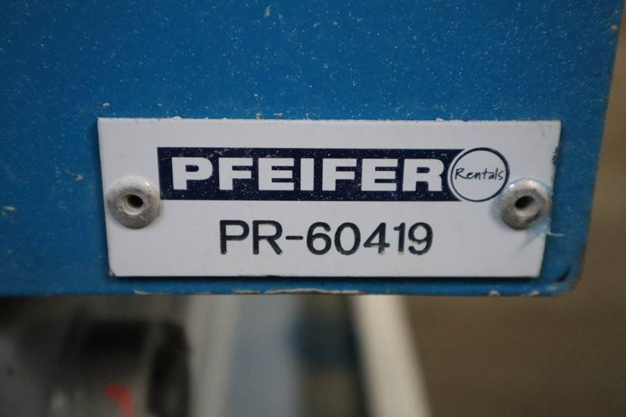 Genie GS1330M ALL-ELECTRIC DC DRIVE, 5.9M WORKING HEIGHT - Ножичний підйомник: фото 3 Genie GS1330M ALL-ELECTRIC DC DRIVE, 5.9M WORKING HEIGHT - Ножичний підйомник: фото 3