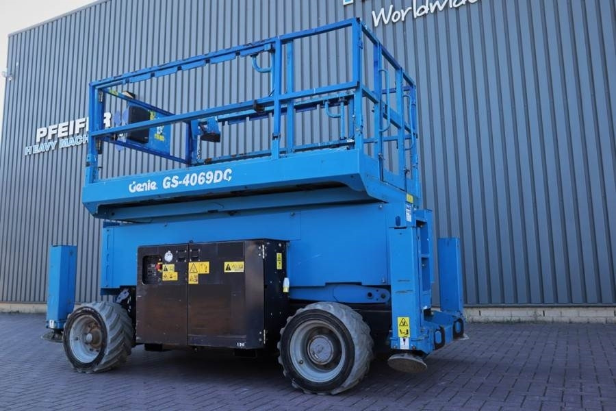 Ножичний підйомник Genie GS4069DC Electric, 14m Working Height, 363kg Capac: фото 10