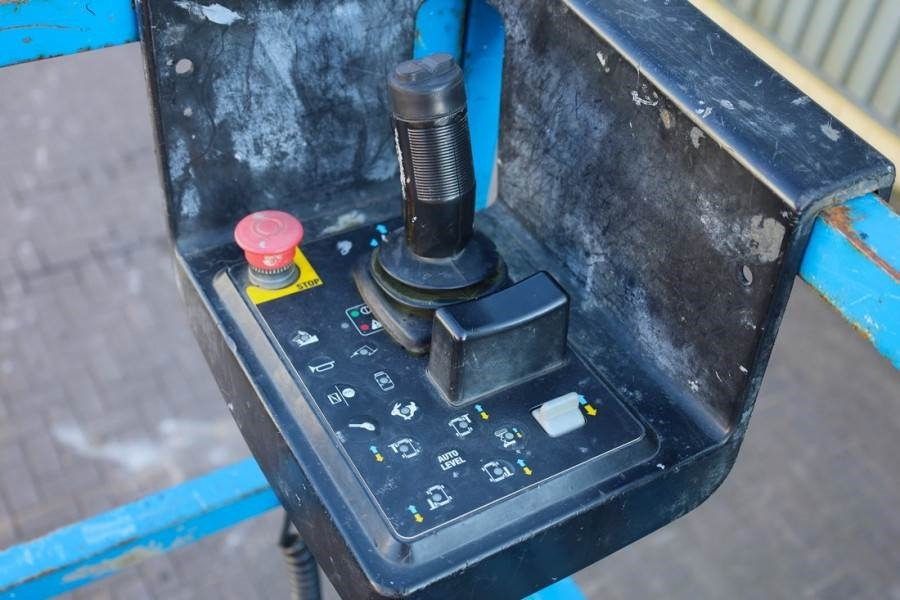 Genie GS4390 Diesel, 4x4 Drive, 15m Working Height, 680k - Ножичний підйомник: фото 3 Genie GS4390 Diesel, 4x4 Drive, 15m Working Height, 680k - Ножичний підйомник: фото 3