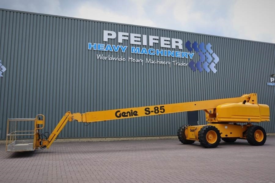 Телескопічний підйомник Genie S85 Diesel, 4x4 Drive, 27.7m Working Height, Conti: фото 1