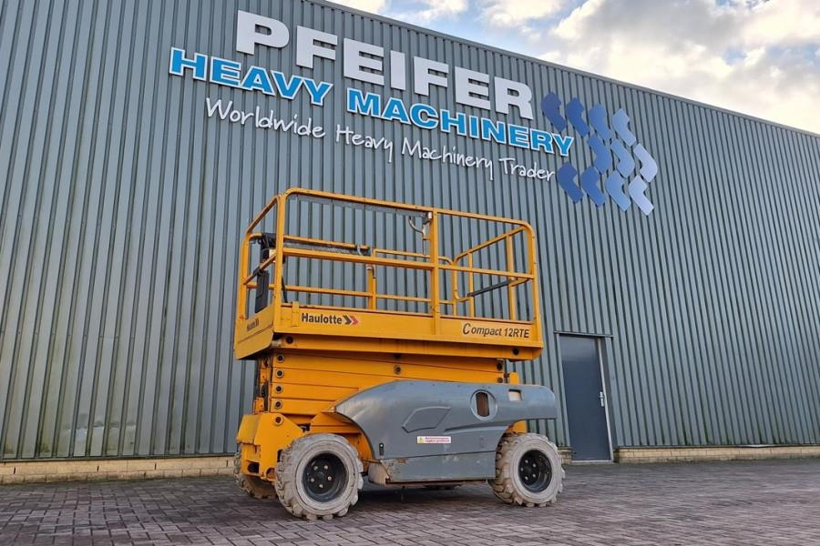 Haulotte Compact 12RTE Electric, 12m Working Height, 450kg - Ножичний підйомник: фото 1 Haulotte Compact 12RTE Electric, 12m Working Height, 450kg - Ножичний підйомник: фото 1