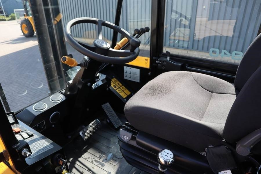 JCB 940-4 T4 Valid inspection, *Guarantee! Diesel, 4x4 - Навантажувач підвищеної прохідності: фото 3 JCB 940-4 T4 Valid inspection, *Guarantee! Diesel, 4x4 - Навантажувач підвищеної прохідності: фото 3