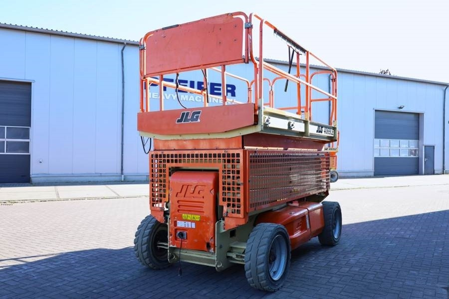 JLG M4069 Hybrid, 14.2m Working Height, 360kg Capacity - Ножичний підйомник: фото 2 JLG M4069 Hybrid, 14.2m Working Height, 360kg Capacity - Ножичний підйомник: фото 2