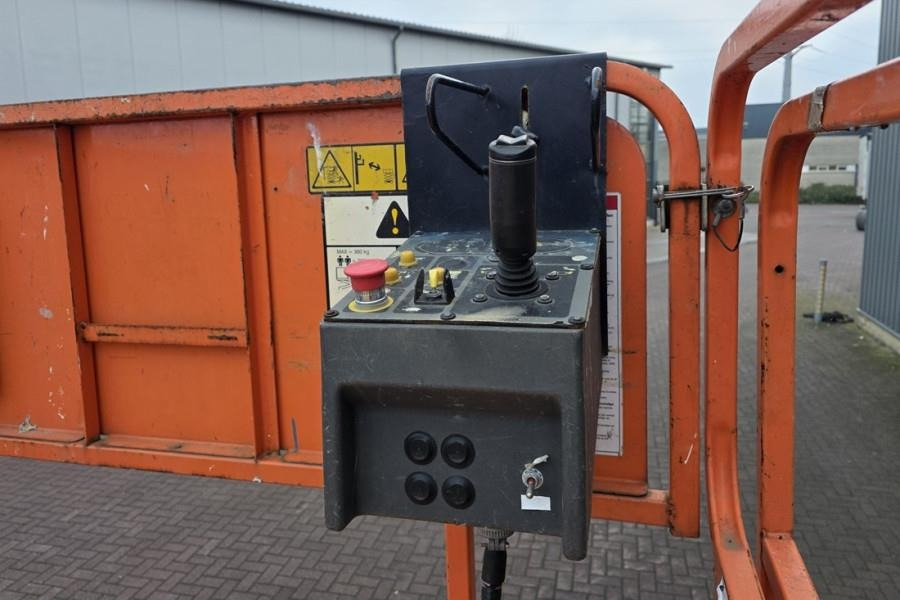 JLG M4069 Hybrid, 14.2m Working Height, 360kg Capacity - Ножичний підйомник: фото 5 JLG M4069 Hybrid, 14.2m Working Height, 360kg Capacity - Ножичний підйомник: фото 5