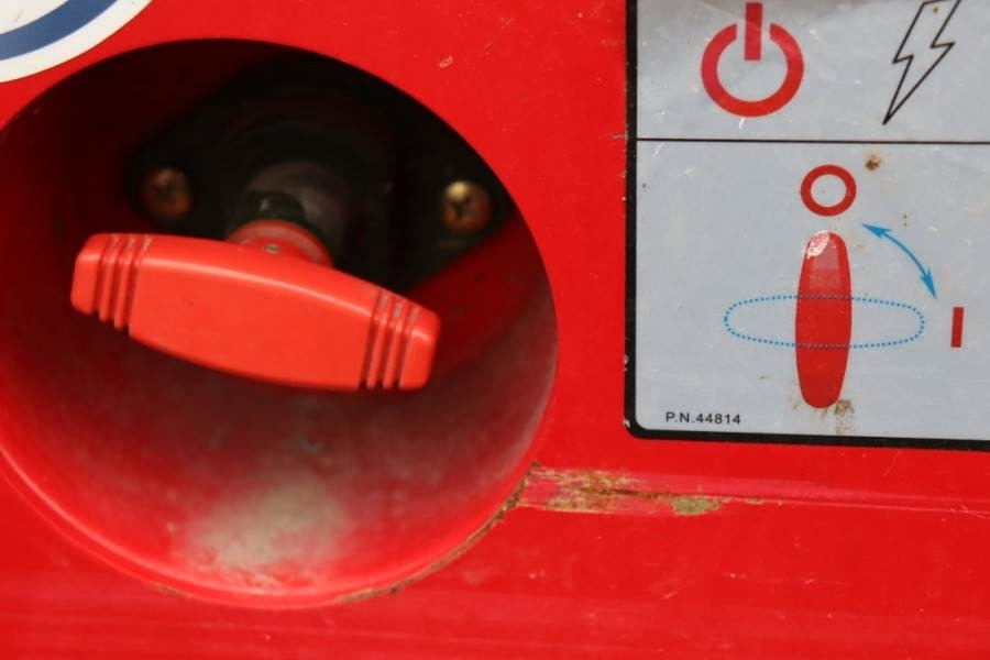 Ножичний підйомник Magni ES0807E Available Directly From Stock, Electric, 7: фото 17