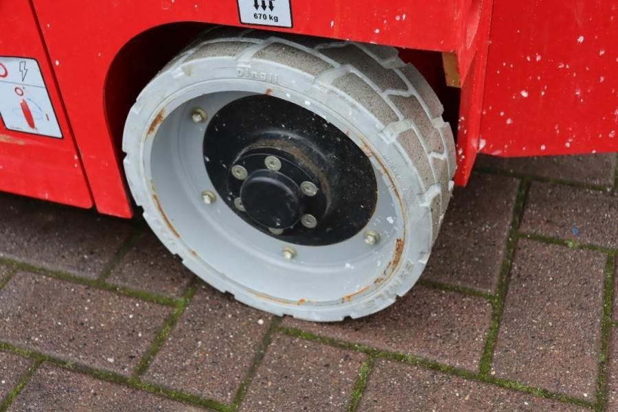 Ножичний підйомник Magni ES0807E Available Directly From Stock, Electric, 7: фото 8