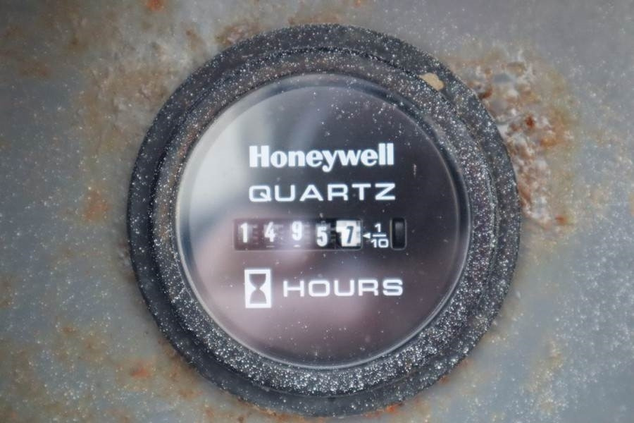 SkyJack SJ6826 Diesel, 4x4 Drive, 10m Working Height, 567k - Ножичний підйомник: фото 5 SkyJack SJ6826 Diesel, 4x4 Drive, 10m Working Height, 567k - Ножичний підйомник: фото 5