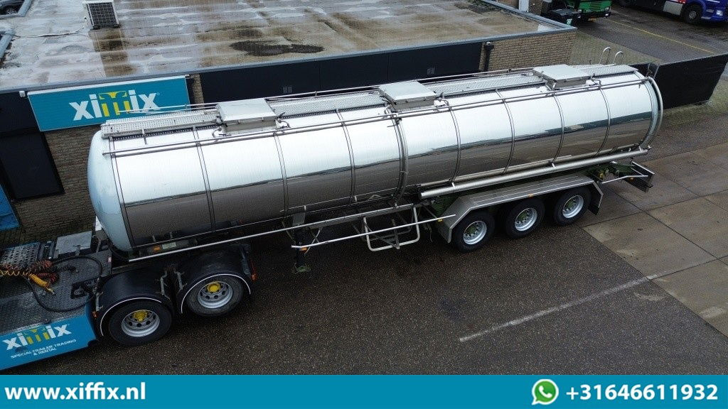 Burg 3-ass. Geisoleerde RVS tank oplegger / Food / 1 Compartiment - Напівпричіп цистерна: фото 1 Burg 3-ass. Geisoleerde RVS tank oplegger / Food / 1 Compartiment - Напівпричіп цистерна: фото 1