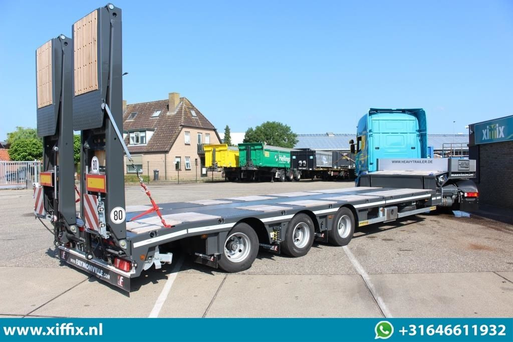 Faymonville TE Huur 3-ass. Semi dieplader met dubbele hydr. Kleppen en hefbed / - Низькорамна платформа напівпричіп: фото 4 Faymonville TE Huur 3-ass. Semi dieplader met dubbele hydr. Kleppen en hefbed / - Низькорамна платформа напівпричіп: фото 4
