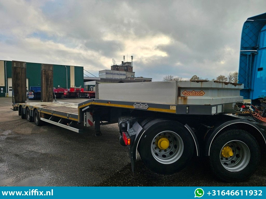 Nooteboom 3-ass. Semi dieplader met hydr. Kleppen / Naloop gestuurd - Низькорамна платформа напівпричіп: фото 4 Nooteboom 3-ass. Semi dieplader met hydr. Kleppen / Naloop gestuurd - Низькорамна платформа напівпричіп: фото 4