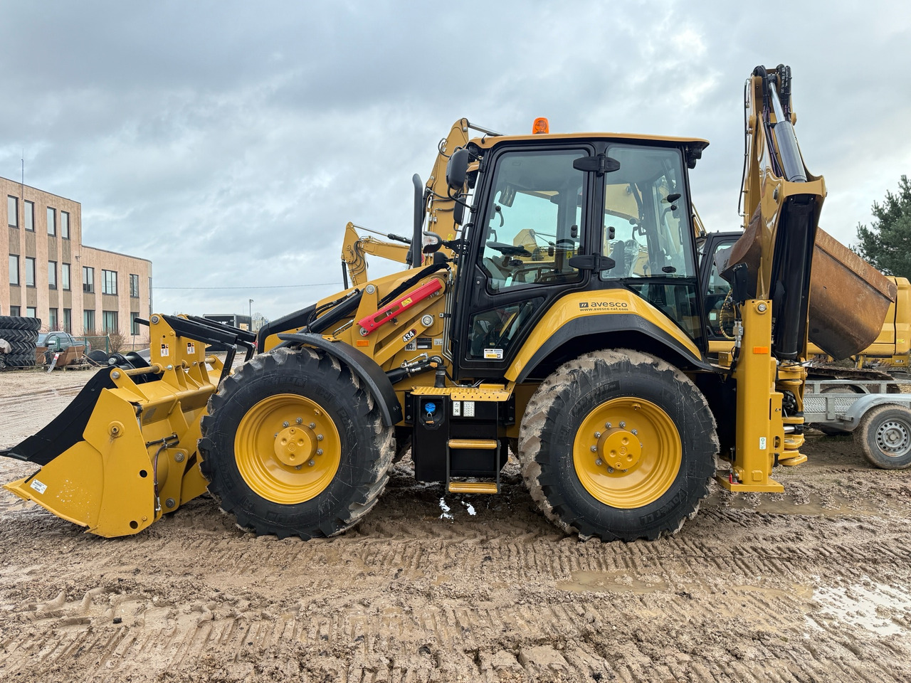 CATERPILLAR 434 - Екскаватор-навантажувач: фото 1 CATERPILLAR 434 - Екскаватор-навантажувач: фото 1