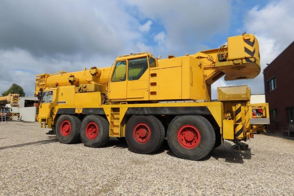 Liebherr LTM 1070-1 - Всюдихідний кран: фото 4 Liebherr LTM 1070-1 - Всюдихідний кран: фото 4