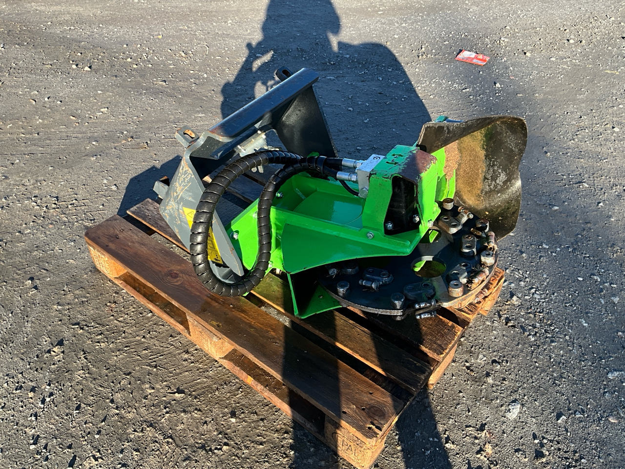 Avant A438382 - Будівельне обладнання: фото 1 Avant A438382 - Будівельне обладнання: фото 1