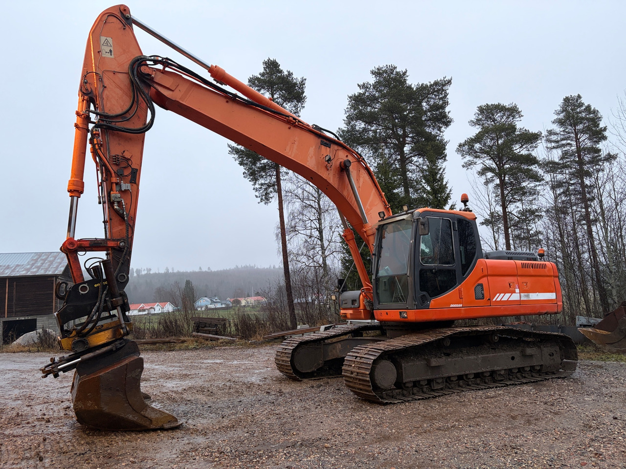 Doosan DX255LC - Екскаватор: фото 1 Doosan DX255LC - Екскаватор: фото 1