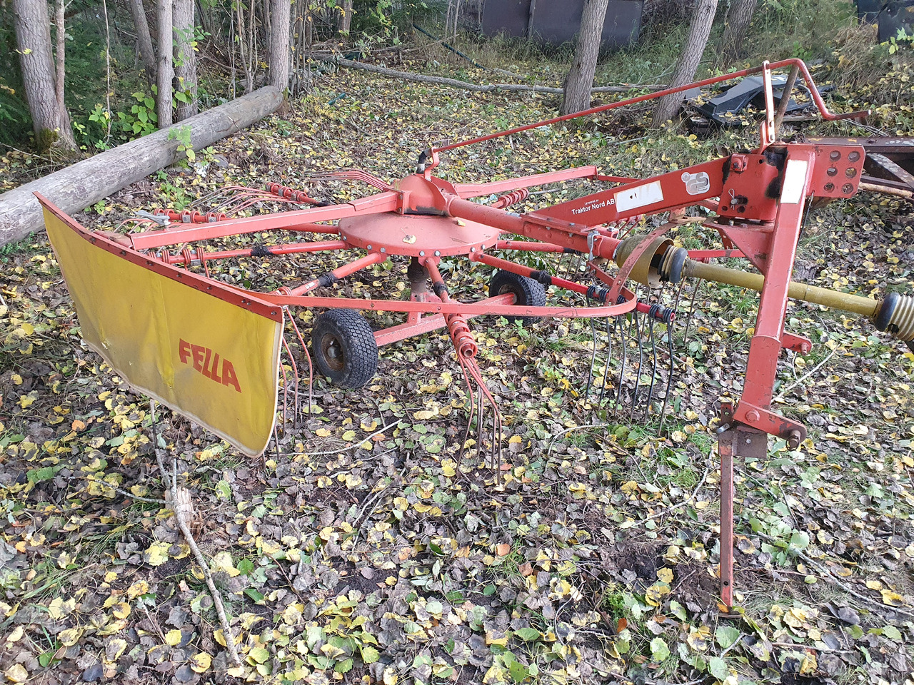 Fella TS330 - Сіноворушилка: фото 1 Fella TS330 - Сіноворушилка: фото 1