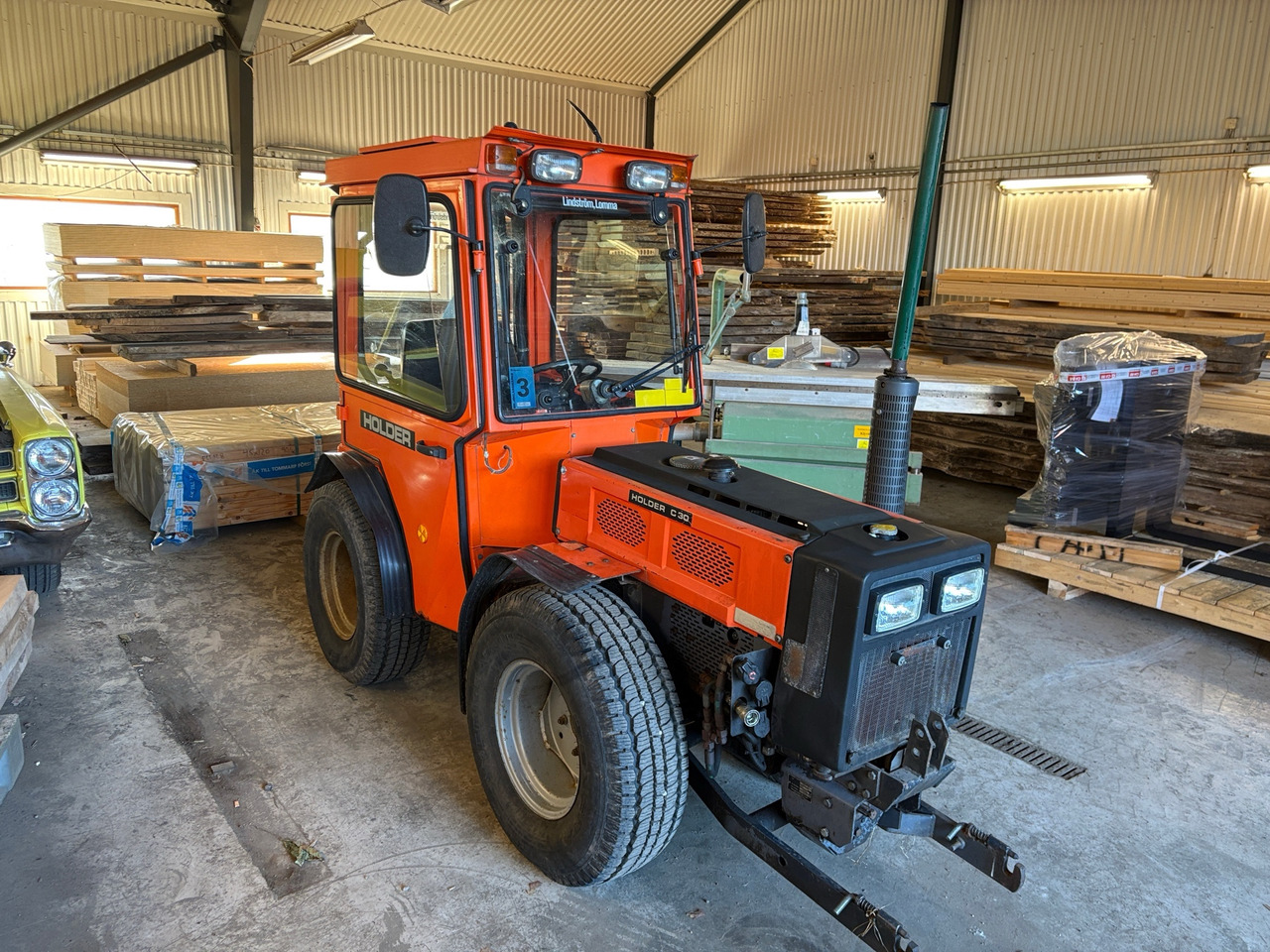 Holder C30 - Трактор: фото 1 Holder C30 - Трактор: фото 1