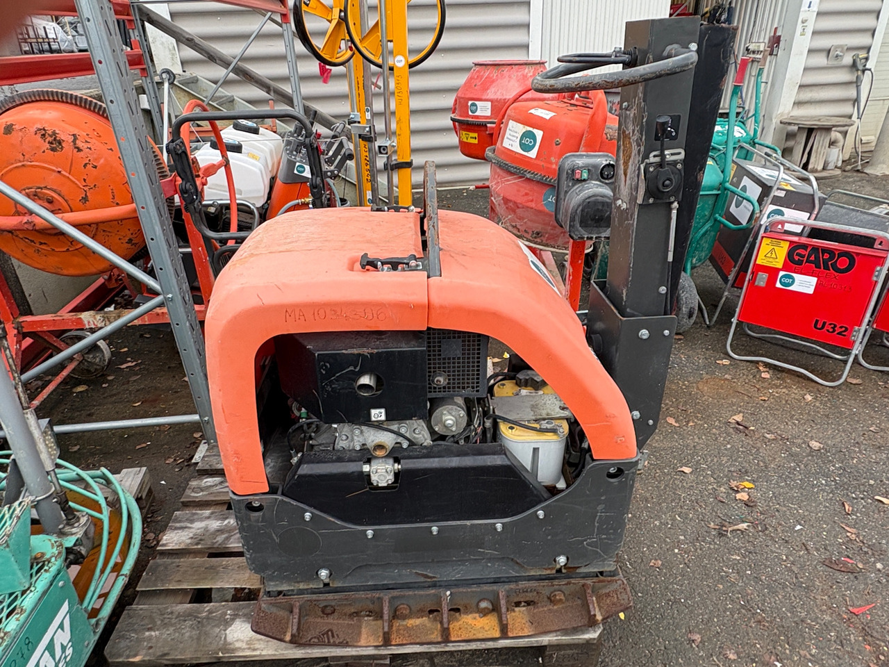 Husqvarna LG504 - Віброплита: фото 1 Husqvarna LG504 - Віброплита: фото 1