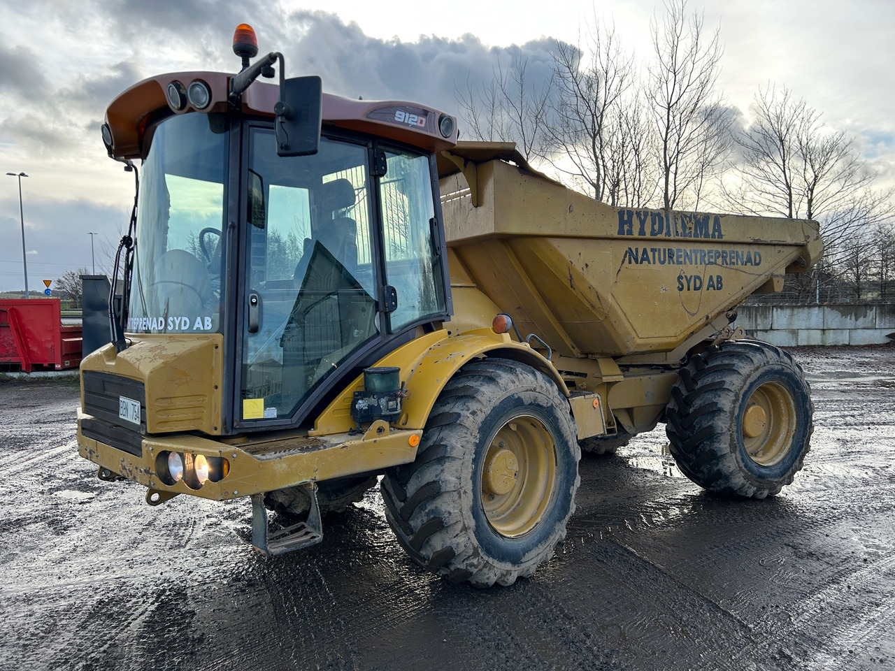 Hydrema 912D - Самоскид: фото 1 Hydrema 912D - Самоскид: фото 1