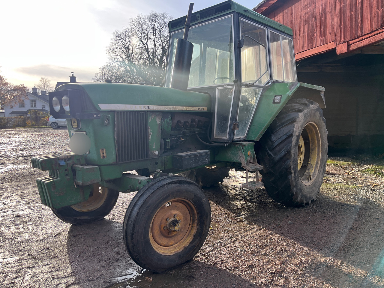 John Deere 3130 - Трактор: фото 1 John Deere 3130 - Трактор: фото 1