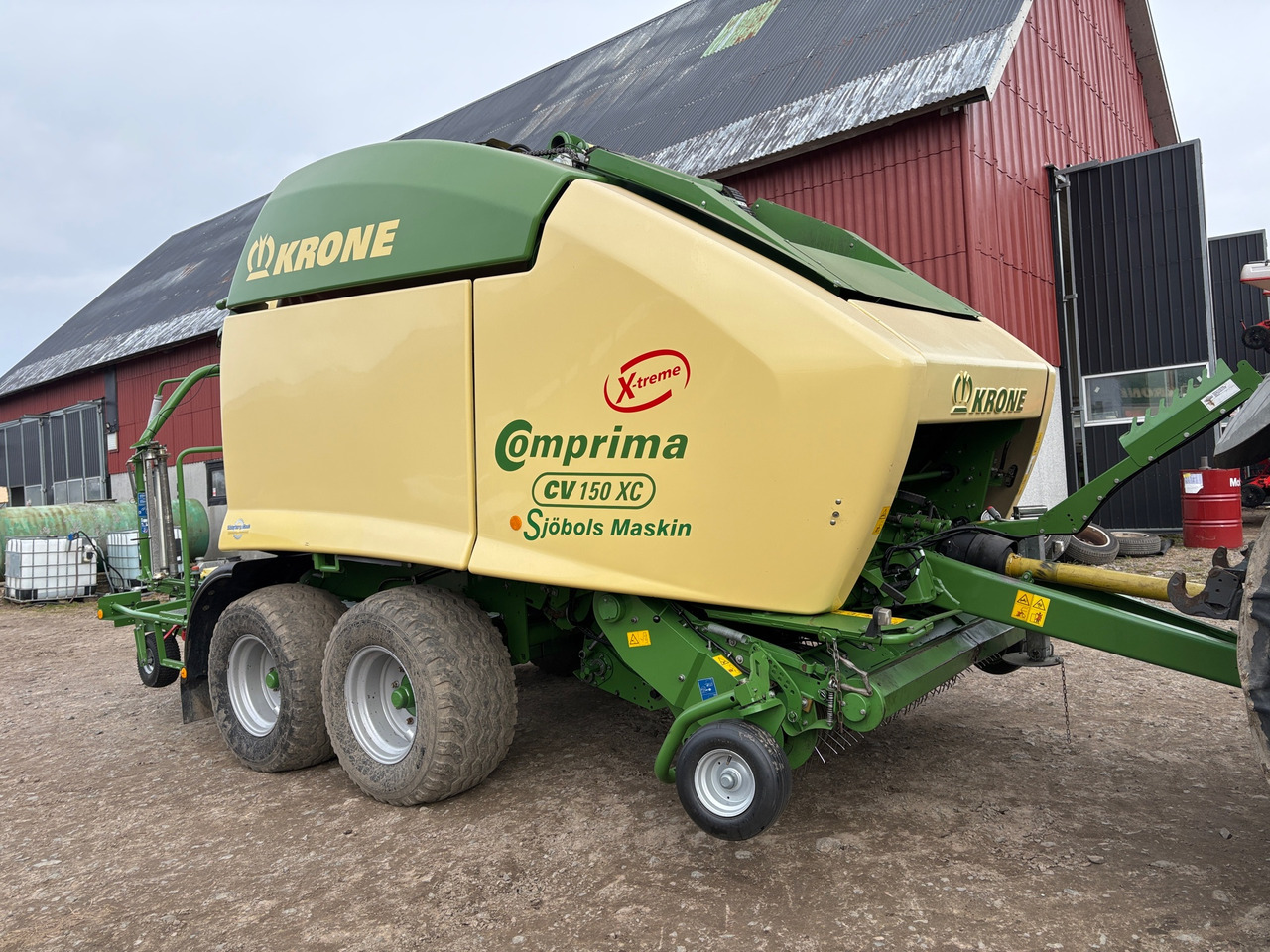 Krone Comprima CV 150 XC - Прес-підбирач рулонний: фото 1 Krone Comprima CV 150 XC - Прес-підбирач рулонний: фото 1